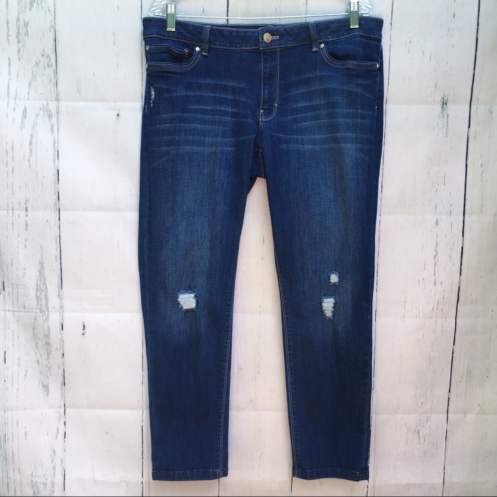WHBM Crop Leg Blue Jeans Ripped Distressed Dark